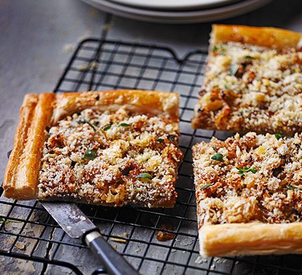 Caramelised onion puff pastry tart